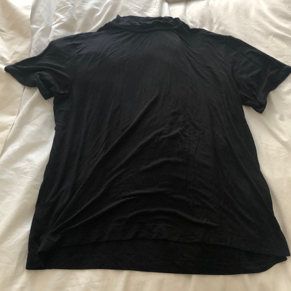 4/$10 American Eagle Turtle neck t shirt